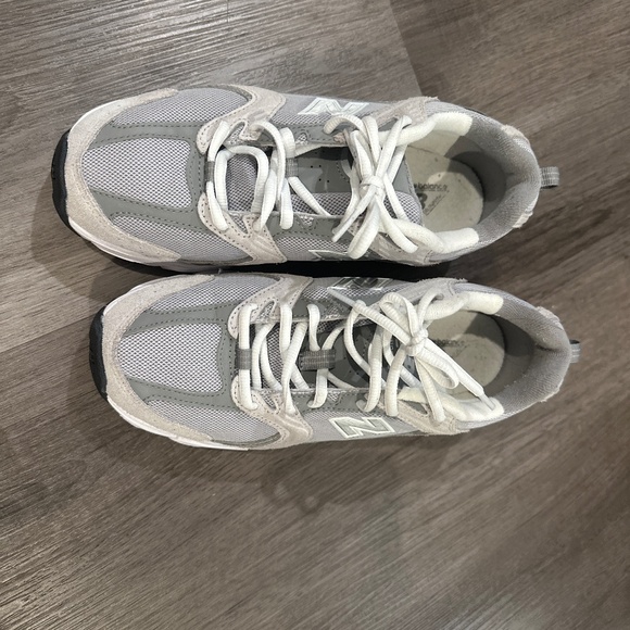 New balance 530 silver gray - Picture 1 of 3